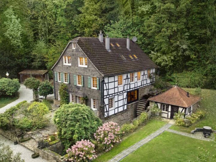 Nach Lotteriegewinn: Landgut in Haan steht wieder zum Verkauf – so hoch ist der Preis
