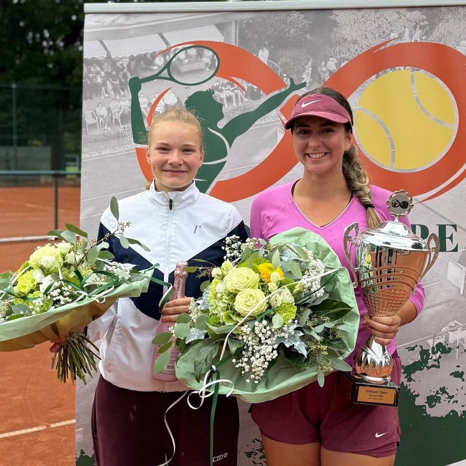 Tennisturnier mit einem Heimsieg : Zwei Spieler müssen in Orsoy „nachsitzen“